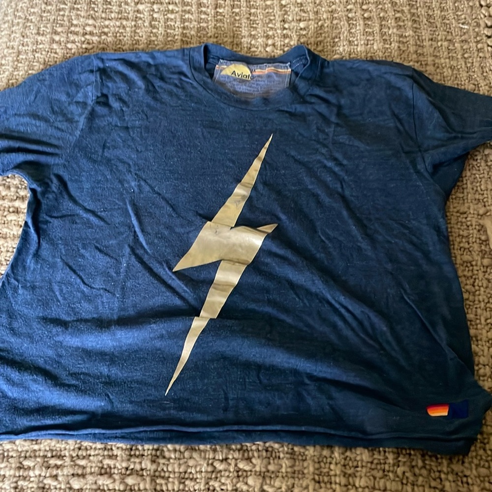 Dark grey aviator nation tee. Lightening bolt.
